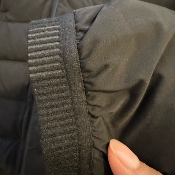 Lululemon Down For It All Black Puffer Jacket with hood - Picture 10 of 13